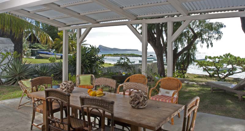 Terrasse avec vue panoramique sur la mer Terrasse avec vue panoramique sur la mer