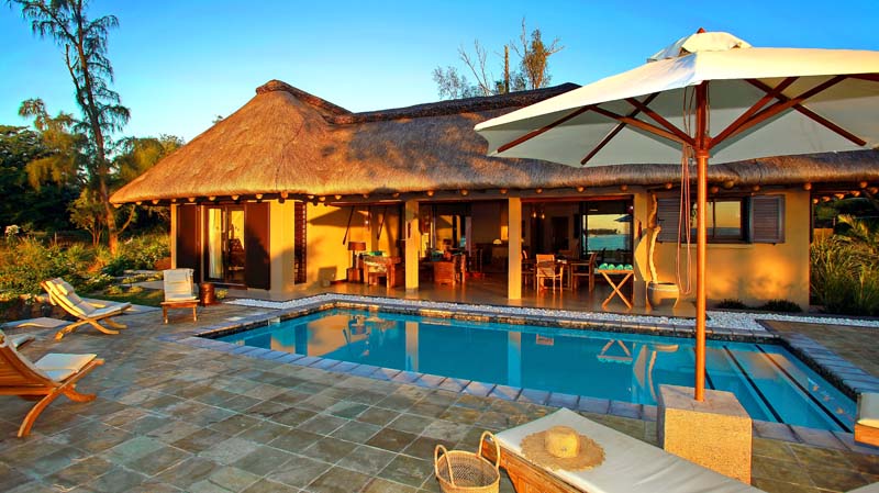 Villa et piscine Villa et piscine
